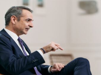 ΤΑ ΒΑΖΕΙ ΜΕ ΤΟ «ΒΑΘΥ ΚΡΑΤΟΣ» Ο ΜΗΤΣΟΤΑΚΗΣ – ΤΗΛΕΟΠΤΙΚΟ ΜΗΝΥΜΑ ΓΙΑ ΟΠΕΚΕΠΕ ΚΑΙ ΒΟΥΛΕΥΤΕΣ ΤΗΣ ΝΔ