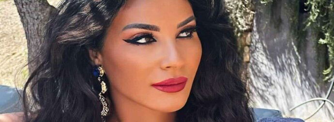 Η Πόπη Μαλλιωτάκη ανεβάζει την θερμοκρασία με το κορμί και το μπούστο της