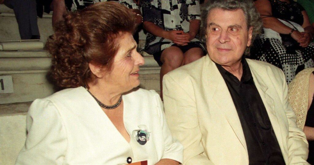 Μυρτώ Αλτίνογλου: Η γυναίκα της ζωής του Μίκη Θεοδωράκη πέρασε τα 100 (Φωτογραφίες)