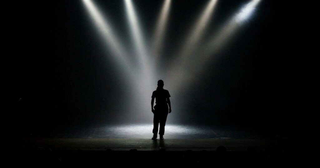 Adile Naşit: Η Ελληνίδα σταρ που κανείς δεν ήξερε την καταγωγή της – Η απίστευτη ιστορία & ο χαμός του 15χρονου γιου της τη μέρα των γενεθλίων της