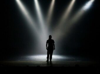 Adile Naşit: Η Ελληνίδα σταρ που κανείς δεν ήξερε την καταγωγή της – Η απίστευτη ιστορία & ο χαμός του 15χρονου γιου της τη μέρα των γενεθλίων της