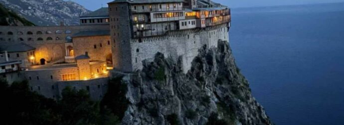 5 ιερά κειμήλια που φυλάσσονται στο Άγιον όρος και δεν το γνωρίζαμε&nbsp;