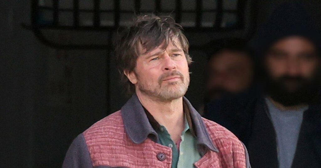 Ο Μπραντ Πιτ δεν κάνει μπάνιο! H αποκάλυψη από την κομμώτριά του που τον ανέλαβε στην Υδρα