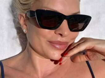 Ελένη Μενεγάκη: Ανέμελη σε παραλία της Ισπανίας – Οι νέες φωτογραφίες από τις διακοπές με τον Ματέο Παντζόπουλο