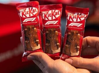 Απίστευτο: Έκλεψαν φορτηγό με 410.000 σοκολάτες KitKat της Formula 1 – Το επικό τρολάρισμα στα social media