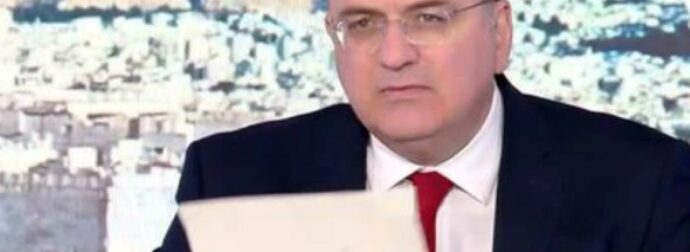 Ο Λαζαρίδης «έδωσε» πασίγνωστο παρουσιαστή που ήταν συμφοιτητής του στο κολλέγιο «μαϊμού»