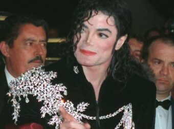 Μάικλ Τζάκσον: Νέες κατηγορίες εναντίον του για κακοποίηση παιδιών – Φωτογραφίες ντοκουμέντο!