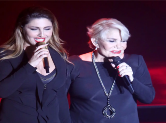 Έλενα Παπαρίζου: Μόλις μαθεύτnκε ο λόγος που δεν πήγε στην κηδεία της Μαρινέλλας