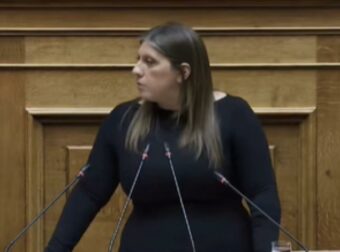 Ζωή Κωνσταντοπουλου: «Μπορεί να πάρετε και το τρίτο…» απάντηση στον Μητσοτάκη μέσα στην Bουλή – Δείτε το βίντεο