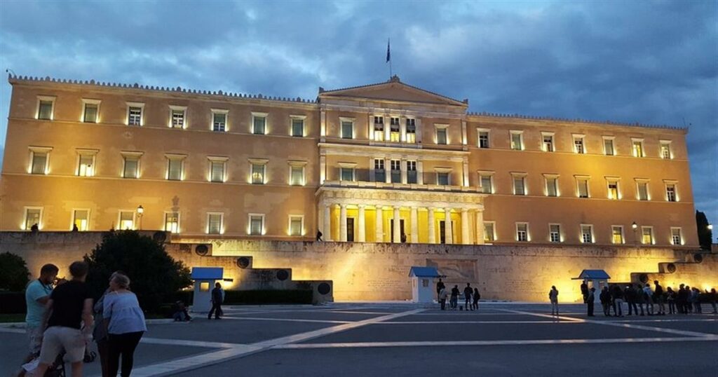 «Έσκασε βόμβα» στη Βουλή: Μόλις παραιτήθηκε κορυφαίος βουλευτής – Σοκ, κανείς δεν το περίμενε