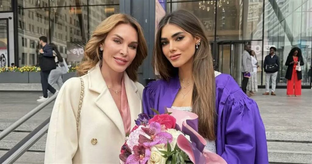 Τατιάνα Στεφανίδου για Λυδία Ευαγγελάτου: «Όταν την είδα να φορά την τήβεννο και να παραλαμβάνει το πτυχίο της, ένιωσα ένα πρωτόγνωρο συναίσθημα συγκίνησης»