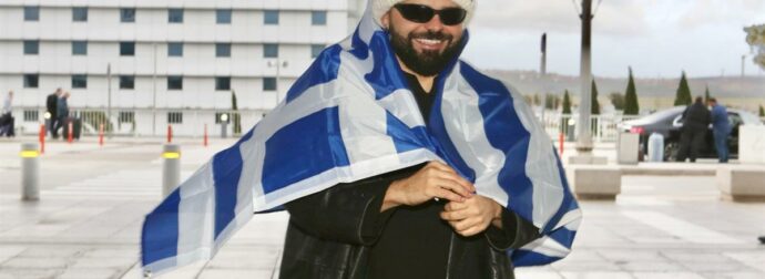 Eurovision 2026: Αναχώρησε ο Akylas για Βιέννη – Οι δηλώσεις του και τα προγνωστικά για το Ferto