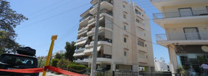 Ηλιούπολη: Οι αποκαλύψεις του Βασίλη Λαμπρόπουλου για το πως άλλα 3 κορίτσια θα αυτοκτονούσαν μαζί με τις 2 ανήλικες που έκαναν βουτιά θανάτου!