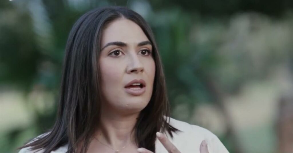 Έλενα Κρεμλίδου: «Λύγισε» για την υπόθεση revenge porn – «Συνεχίζω να ψάχνω ποιοι έχουν τις γuμνές φωτογραφίες μου»