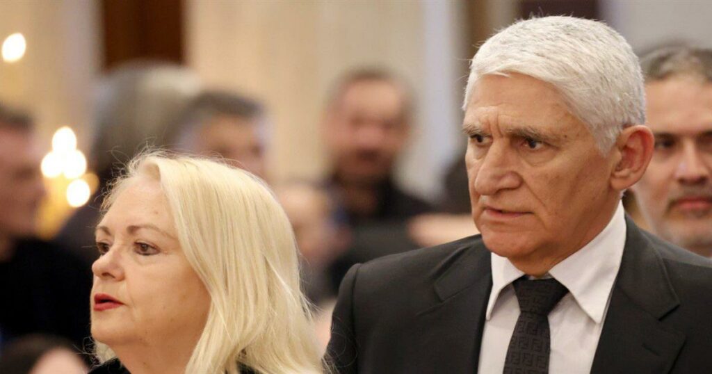 Παναγιώτης Γιαννάκης σε μια εκ βαθέων εξομολόγηση στην Ντορέττα Παπαδημητρίου:  Εξηγεί πώς γνώρισε τη γυναίκα του σε ηλικία 17 ετών