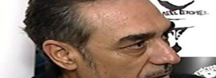 Νότης Σφακιανάκης: Βαρύ πένθος για τον τραγουδιστή – Πέθανε η αδερφή του Πολυάννα