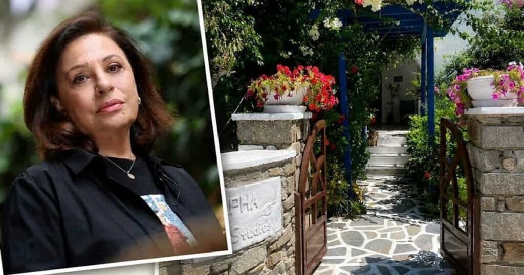 Αυτό είναι το παλάτι της Χαρούλας στο πανέμορφο ελληνικό νησί: Θα το κληρονομήσει ο υιοθετημένος της γιος