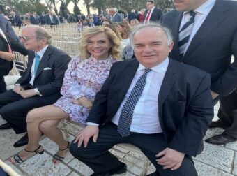 Η Έμη Λιβανίου για τον εφοπλιστή Πέτρο Παππά: «Είναι το άλλο μου μισό, νιώθω ασφάλεια και ολοκλήρωση»