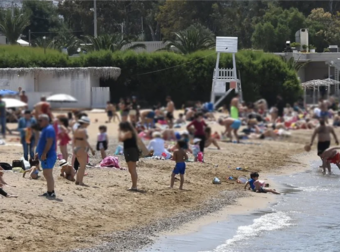 Καλύτερα μην πάτε για μπάνιο εκεί: 29 παραλίες της Αττικής που κρίνονται ακατάλληλες για κολύμπι, για τις 5 δεν το περιμέναμε με τίποτα…