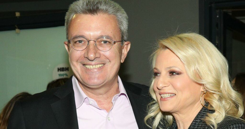 Νίκος Χατζηνικολάου: «Όταν οι γιοι μου με τάιζαν στο στόμα…»