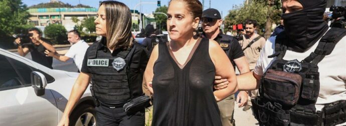 Αγία Παρασκευή: Τι γράφει το σημείωμα που άφησε στα παιδιά της πριν αυτοκτονήσει η πρώην σύζυγος και ηθική αυτουργός στη δολοφονία του Πολωνού καθηγητή