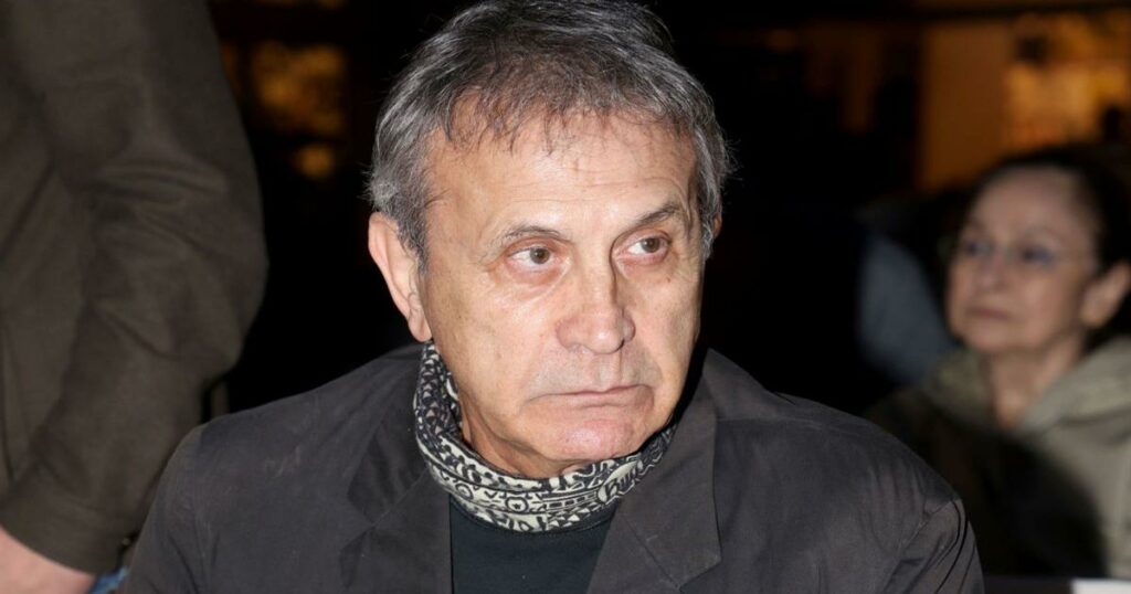 «Χτίζει αυτοκρατορία»  ο Γιώργος Νταλάρας: Αυτό είναι το νέο του «παλάτι» εκατομμυρίων στην Αντίπαρο (Φωτογραφία)