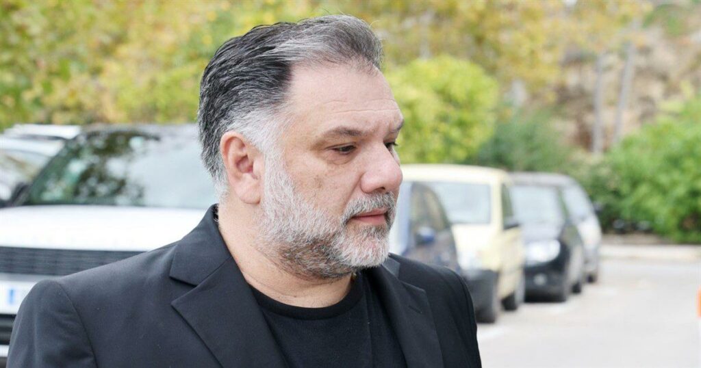 Γρηγόρης Αρναούτογλου: Μεταφέρθηκε εκτάκτως στο νοσοκομείο – Τι συνέβη