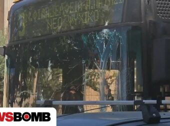 Βίντεο από το τροχαίο στην Πανεπιστημίου: Η στιγμή που το λεωφορείο συγκρούεται με το τρόλεϊ