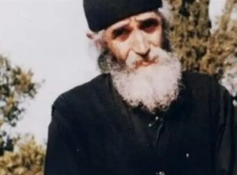 Τι είχε πει ο Άγιος Παΐσιος για το Ισραήλ Προφητεία Αγίου Παϊσίου για την Ελλάδα του μέλλοντος: «Λίγο πριν από το Μεγάλο Πόλεμο η χώρα μας…»