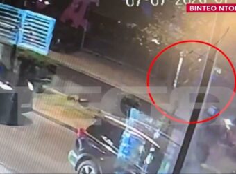 Εγκεφαλικά νεκρός ο 24χρονος που δέχθηκε πυροβολισμό από αστυνομικούς σε καταδίωξη – Η στιγμή που παρατάει το όχημα και τρέχουν πίσω του (video)