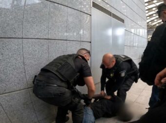 Συναγερμός στο Μετρό: Συνελήφθη Σουδανός που μπήκε στο τούνελ φωνάζοντας «Αλλάχ Άκμπαρ»