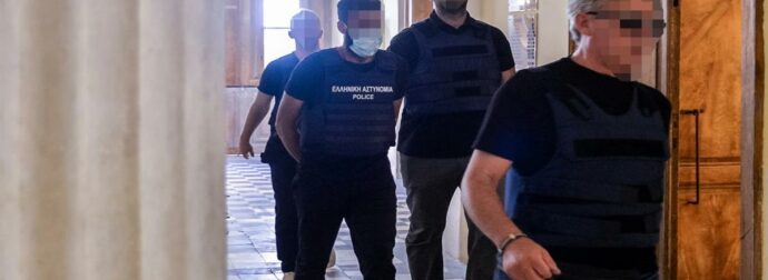 ΕΚΤΑΚΤΟ – ΡΑΓΔΑΙΕΣ ΕΞΕΛΙΞΕΙΣ: Σε κατ΄οίκον περιορισμό ο 41χρονος για τον θάνατο της διασώστριας στη Σύρο – Ελεύθερη η σύζυγός του