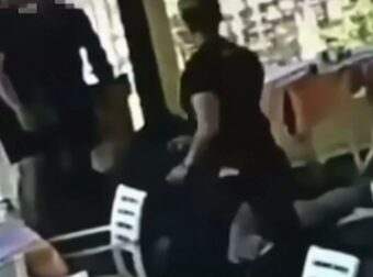 Βίντεο: Μέλος της μαφίας των Χανίων ξυλοκοπεί άγρια άνδρα μέσα σε εστιατόριο μπροστά σε πελάτες που παρακολουθούν τρομοκρατημένοι