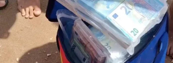 Σκηνή βγαλμένη από αστυνομική ταινία: Πήγαν για μπάνιο και βρήκαν… 700.000 ευρώ σε τσάντα από τα Lidl
