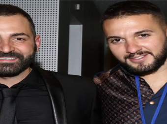 «Ο πατέρας μου δεν ήρθε, μετάνιωσα που…» Ο Σπύρος Στεφανουδάκης μιλά για πρώτη φορά για τον γάμο του με τον λατρεμένο του Γιάννη