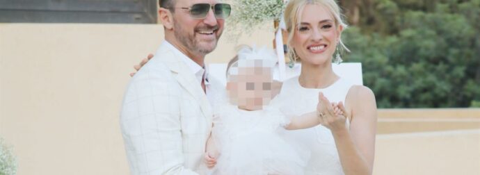 Κανείς δεν το περίμενε: Αυτό είναι το όνομα που έδωσαν στην κόρη τους ο Κώστας Καραφώτης και η Κάτια Μάνου