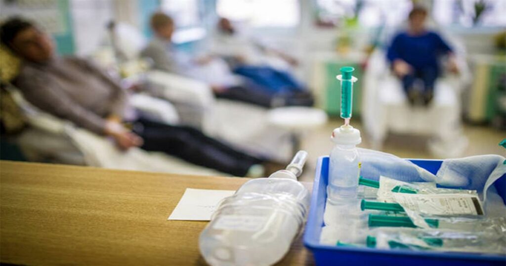 Νέα εποχή για όσους νίκησαν τον καρκίνο στην Ελλάδα: Η ρύθμιση που βάζει τέλος σε συγκεκριμένο εμπόδιο