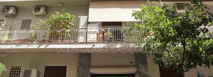 Κυψέλη: Ποινικη δίωξη στους τρεις συλληφθέντες – Κουβαλούσαν το νεκρό βρέφος από σπίτι σε σπίτι
