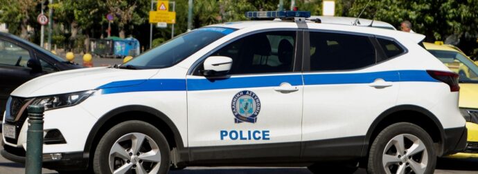 Λαύριο: Μητέρα εξανάγκαζε την ανήλικη κόρη της σε ποpνογραφικές βιντεοκλήσεις με 56χρονο