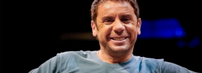 Γιώργος Μαζωνάκης: «Σβήνω…» – Τα τελευταία λόγια πριν καταρρεύσει στο Κολωνάκι