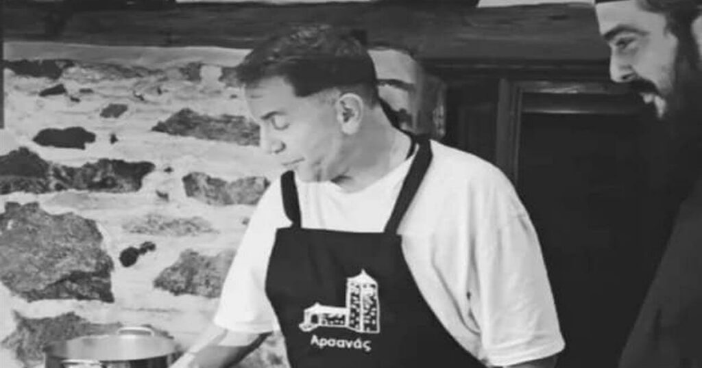 Μόλις έγινε γνωστό για Μαζωνάκη: Γι’ αυτό τον ντύσανε μοναχό μέσα στο φέρετρο! Μόνο εδώ η αλήθεια από τον πνευματικό του