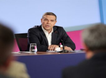 «Δεν ζητώ δεύτερη ευκαιρία για μένα, αλλά για τη χώρα»: Ο Τσίπρας απασφάλισε κατά Μητσοτάκη και τραπεζών και Αποκάλυψε ολόκληρο το σχέδιό του