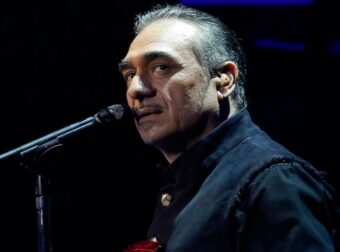 Μετά τον θάνατο της Κίλι: Ο Νότης Σφακιανάκης φέρεται να πουλάει τη βίλα στη Βάρκιζα