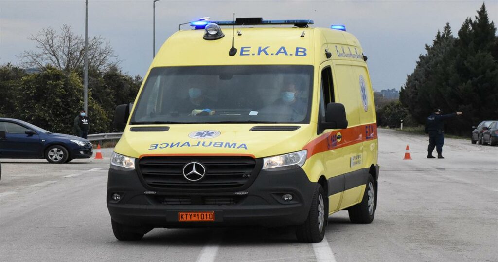 Αυτοκίνητο έπεσε σε γκρεμό βάθους 30 μέτρων στο Λασίθι – Στο νοσοκομείο δύο άτομα