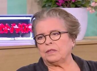 Δήμητρα Γαλάνη ξεσπά για τον Γιώργο Μαζωνάκη: «Έλεος, όλο αυτό έχει κάτι ανθρωποφαγικό» – «Ήταν υπέροχο μαγκάκι» (video)