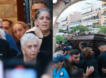 Μαζωνάκης: Τραγικές στιγμές στη «λαϊκή αγρυπνία» – «Λύγισαν» οι γονείς και οι αδερφές του πάνω από τη σορό του (Φωτογραφίες)