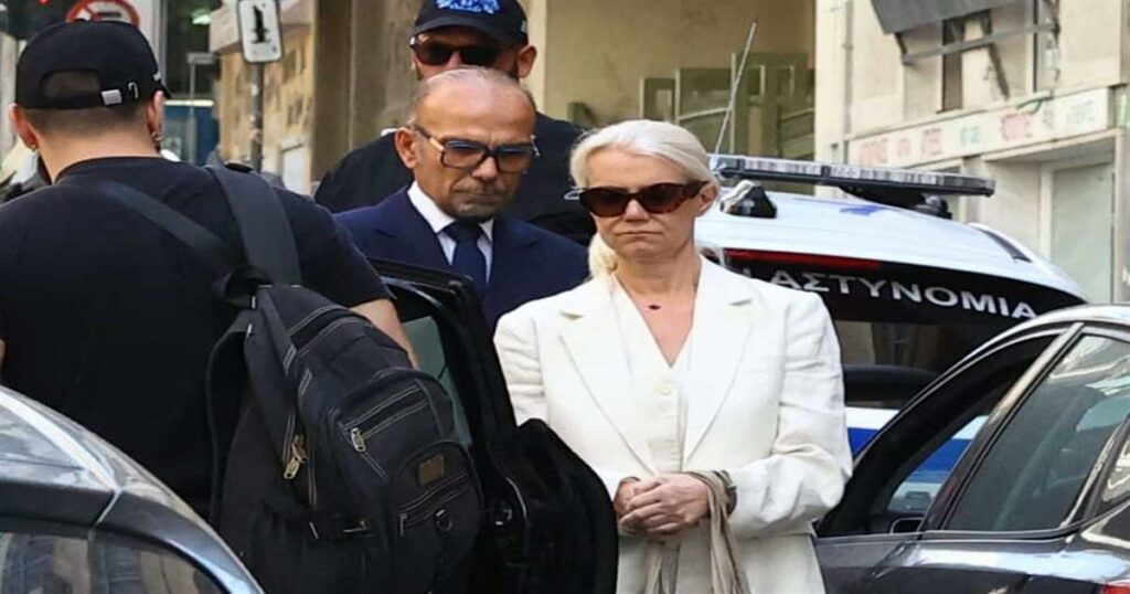 Σοκ με το ιατρείο στο Κολωνάκι: Συνεργάτης του γιατρού αποκαλύπτει σόδομα και γόμορρα – Διεγέρτες θηλών, βοηθήματα και φωνές ικανοποίησης