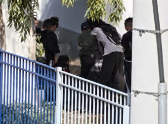 Βίντεο ντοκουμέντο: «Θα σας κόψω τα χέρια», φέρεται να φώναζε δασκάλα σε μαθητές νηπιαγωγείου (video)