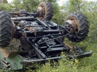Τραγωδία: Νεκρή 55χρονη που καταπλακώθηκε από τρακτέρ φορτωμένο με ξύλα