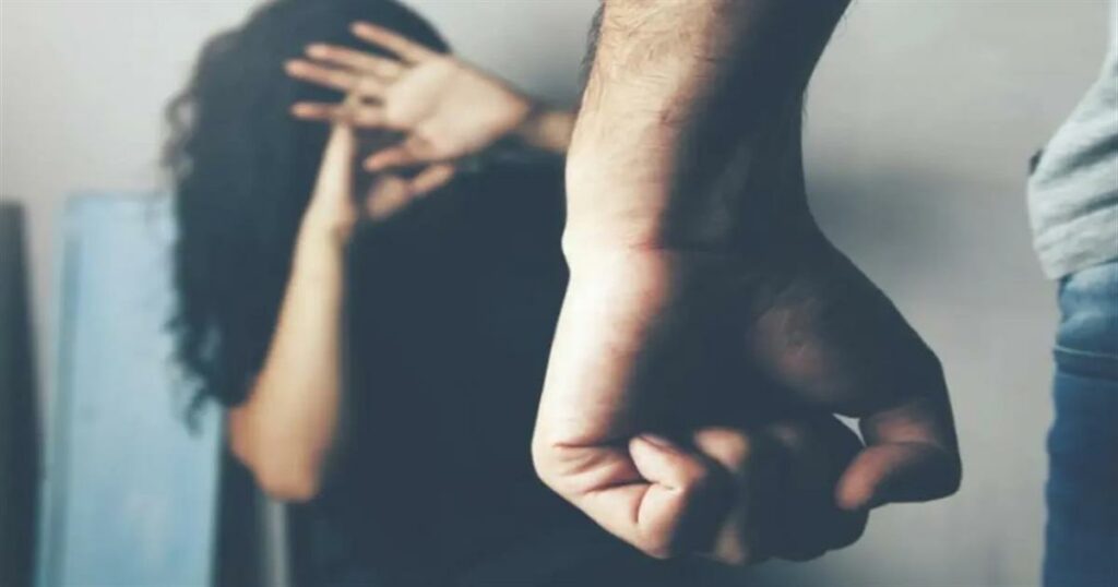 Συνελήφθη 33χρονος influencer και γνωστός πρωταγωνιστής ερωτiκών ταινιών – Φέρεται να εξέδιδε δύο 16χρονες